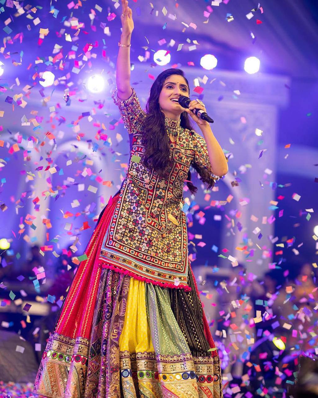 SPECIAL CELEBRITY TRENDING NAVRATRI SPECIAL CHANIYA CHOLI β€οΈπ